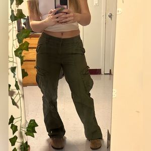 GREEN CARGO PANTS